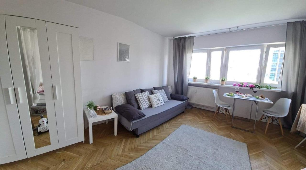 Apartament Chmielna وارسو المظهر الخارجي الصورة